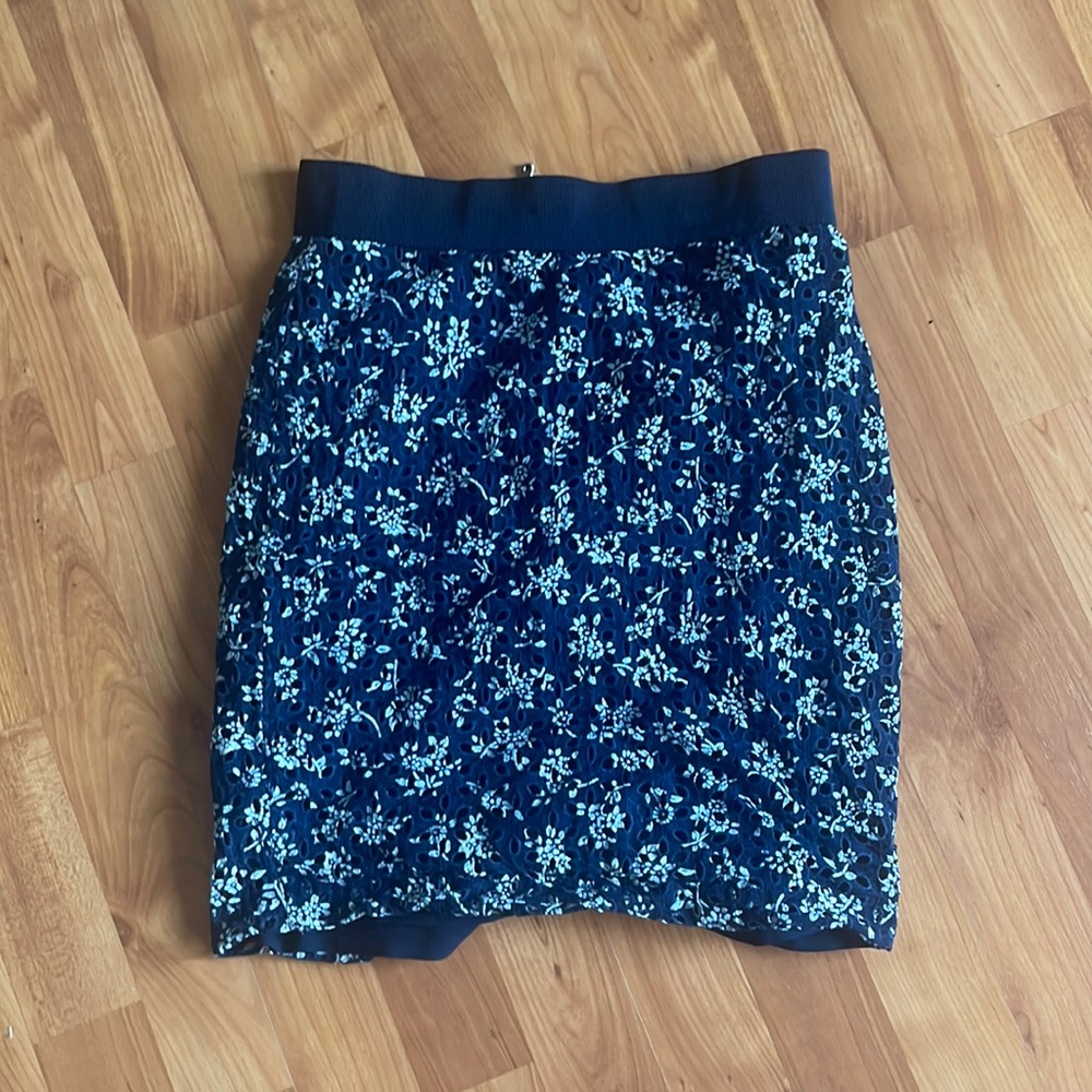 Navy lace pencil skirt